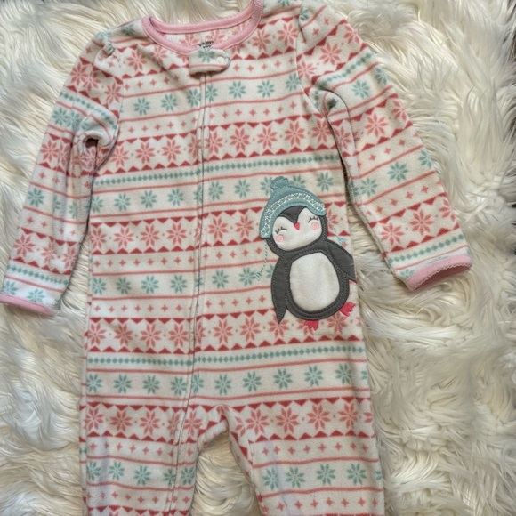 Toddler Girl Carter’s 2T Penguin Winter Pajamas Lot - Picture 2 of 15